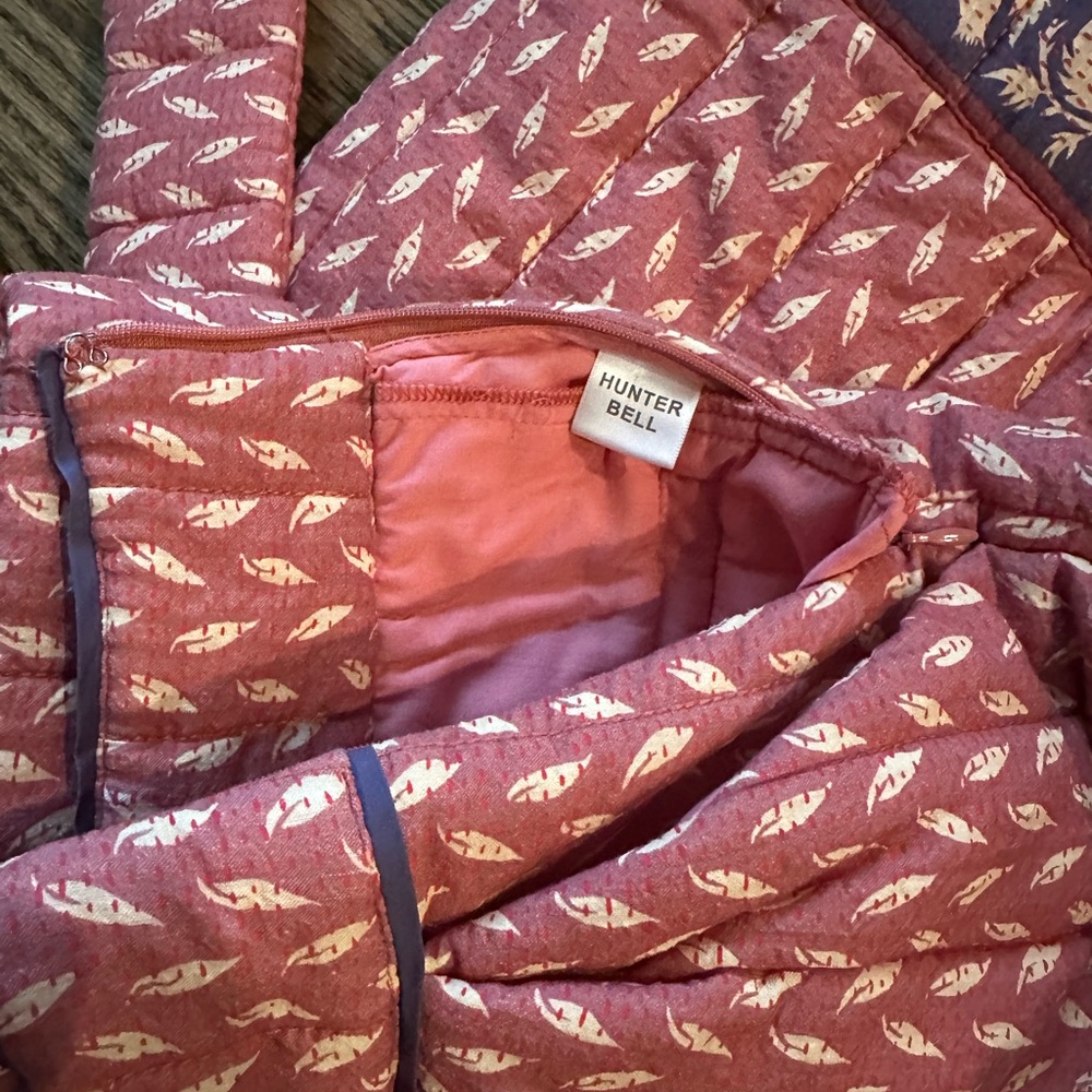 NWT Hunter Bell Edith Casual Soft Belted Short in Patina Border Pink/Purple - Picture 7 of 8